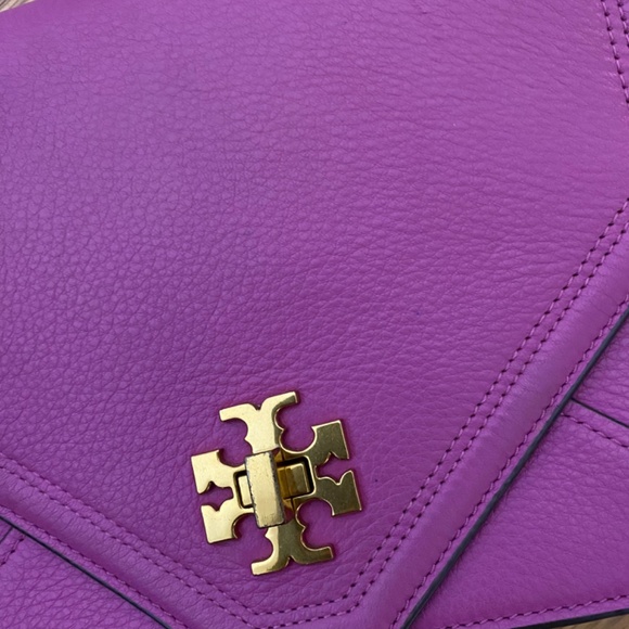 Tory Burch Kira Pink Crossbody bag - Picture 2 of 4